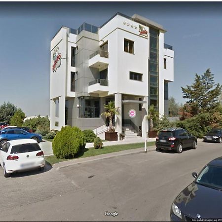 Imago Boutique Hotel Mamaia Exterior photo